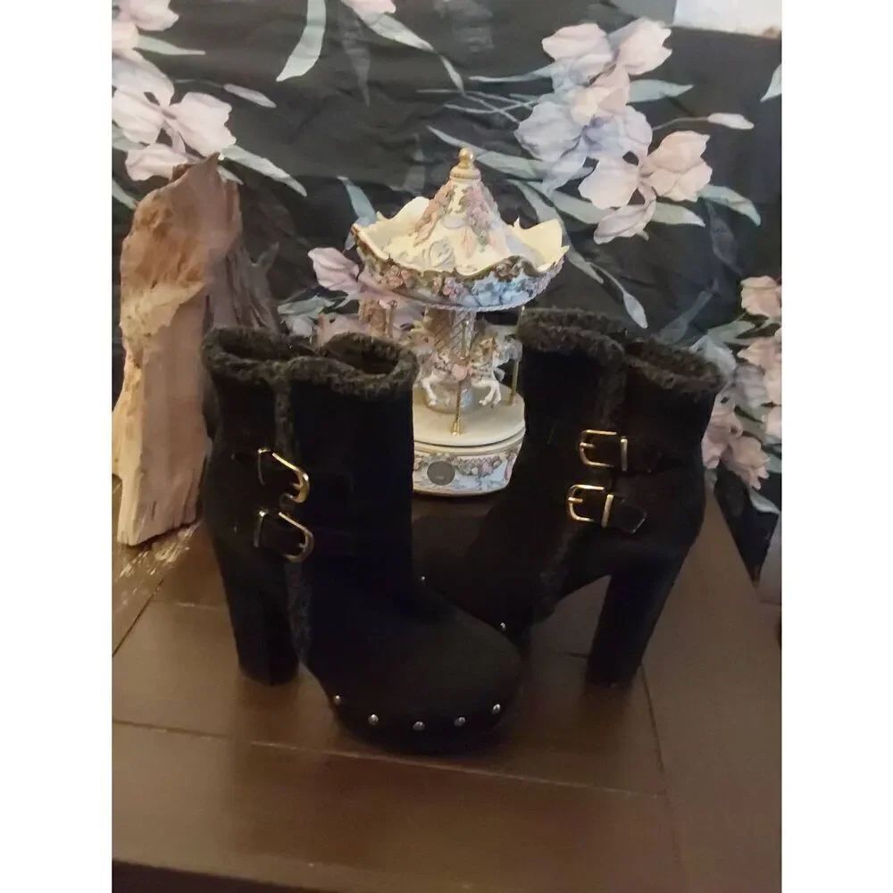 Trendy SHOEDAZZLE KAZI Black Faux Suede & Furry Shearling Ankle Boots Sz 8M